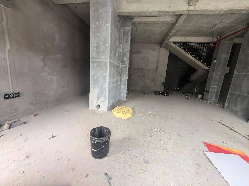 沛县蘭园10#-1-104商铺整体招租公告