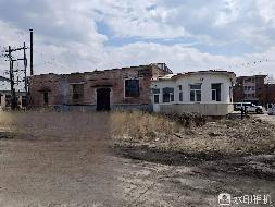 牙克石市乌尔其汉支行镇乌镇居繁荣街厂房转让