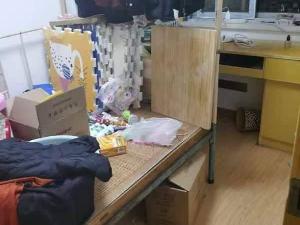 东虹花苑33幢某住宅转让公告