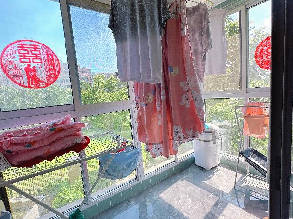 南京市浦口区迎江路59号19幢2单元某住宅转让公告