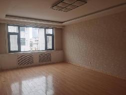庆阳市西峰区两套住宅用房及储藏室、停车位使用权转让公告（第三次）