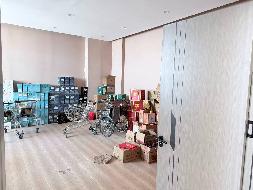 包头市昆都仑区包钢冷库院内交易大厅9号底店出租（年租金底价：24021元，租期：1年）（包钢集团万开实业有限公司）(国资监测编号GR2026NM1003406)