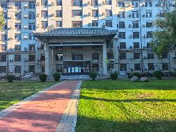 哈尔滨工程大学校内共4处日用百货服务点位整体招租交易公告(国资监测编号GR2026HL2004708)
