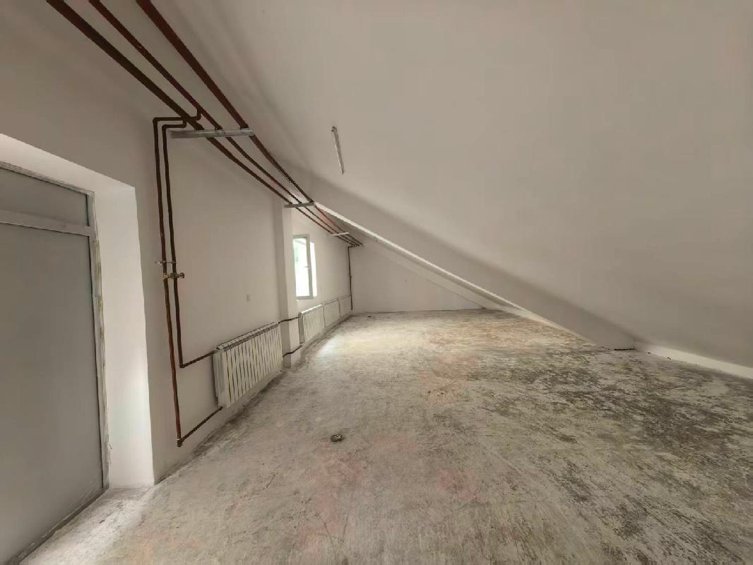 哈尔滨工程大学北体育场南半弧4号商铺出租交易公告(国资监测编号GR2026HL2004742)