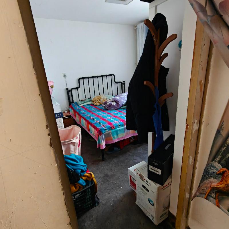 新疆吐哈石油勘探开发有限公司转让位于高新区（新市区）江苏东路369号1栋3单元202室住宅房地产(国资监测编号GR2026XJ1001604)