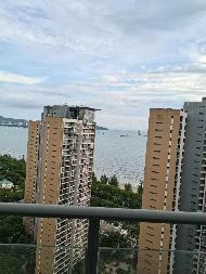三亚市天涯区三亚湾路蓝色海岸C栋二单元3302房（含配套家具家电）转让(国资监测编号GR2026HI1001248)