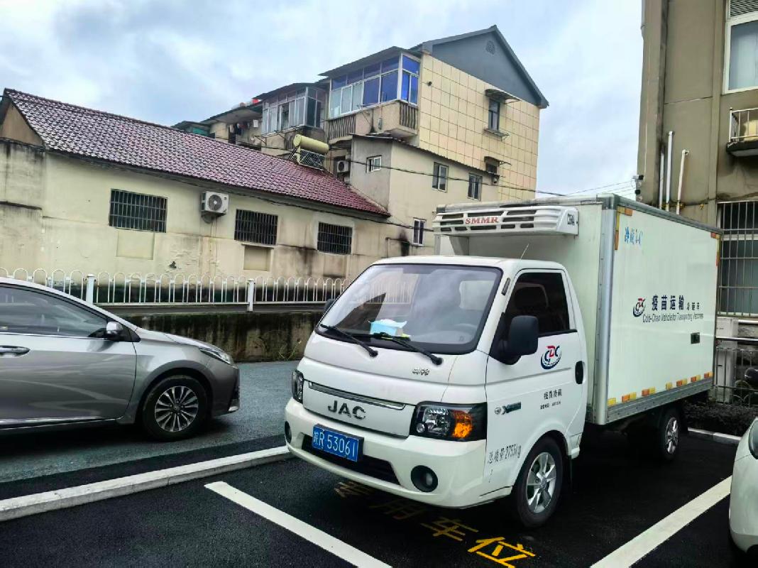 [池州市]江淮牌HFC5036XLCPV4K3B5V轻型箱式货车（皖R53061）转让公告