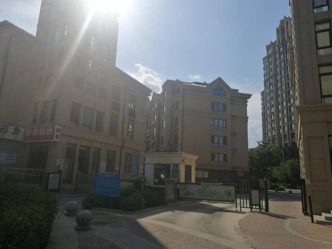 赤峰市红山区西城尚景64处商业房产分别出租（赤峰市鑫峰房地产开发有限公司）