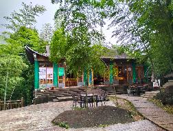 青阳县朱备镇九子岩风景区九子岩茶楼出租公告(国资监测编号GR2026AH2002027)