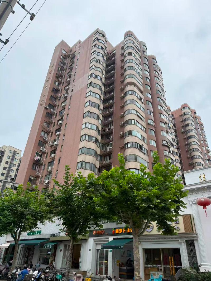 上海市徐汇区漕东支路111弄4号202室住宅房产转让公告(国资监测编号GR2026AH2002159)