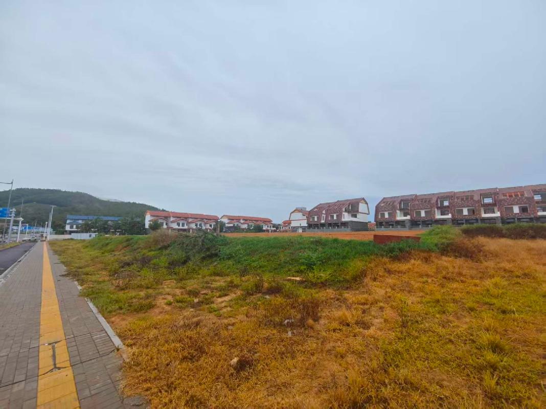 陵水黎族自治县2026-02（LSFK）宗地国有划拨建设用地使用权公开转让(国资监测编号GR2026HI1001276)