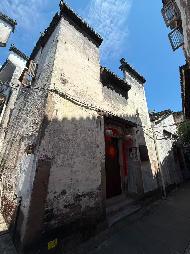 黄山市屯溪老街10间房产出租公告(国资监测编号GR2026AH2002057)