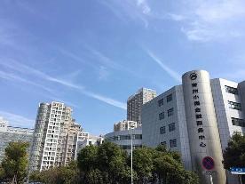 小微金融E座512室招租公告