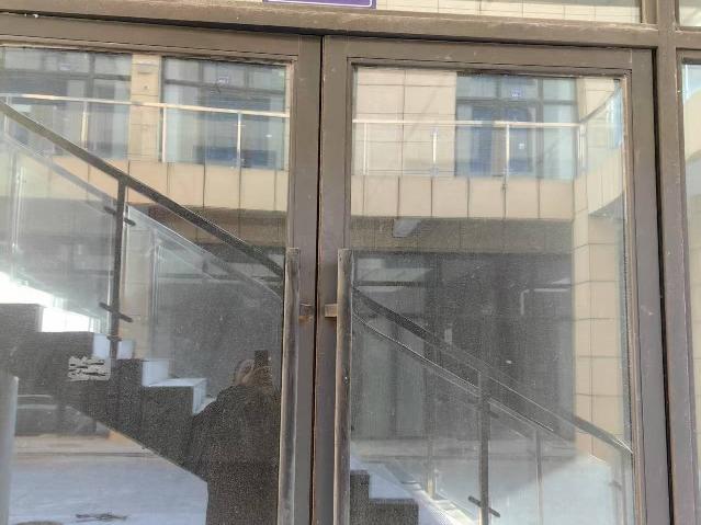 金湖城东物流园地块一 9-137室招租公告