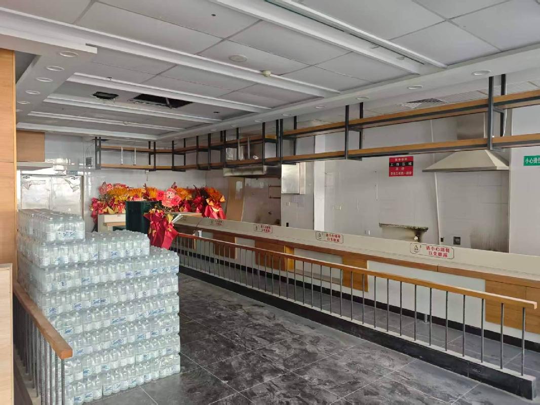 呼和浩特市赛罕区昭乌达路西侧龙苑大厦1.2层门脸房出租（租赁期3年，年租金底价442380.00元）