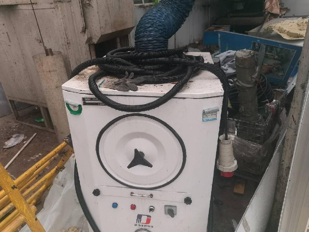 叉车、焊接机器人、高杆灯等24项机器设备转让公告