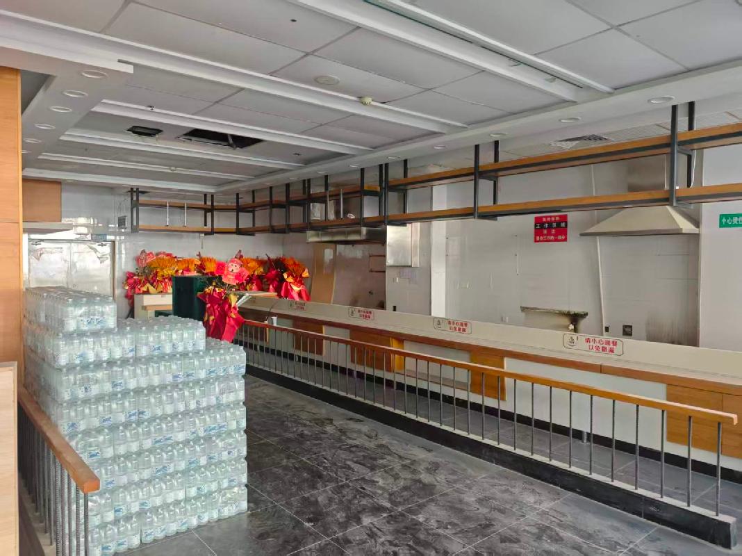 呼和浩特市赛罕区昭乌达路西侧龙苑大厦闲置房产整体出租（租赁期3年，年租金底价1324767.50元）