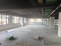 呼和浩特市赛罕区昭乌达路西侧龙苑大厦3层整层出租（租赁期3年，年租金底价379600.00元）