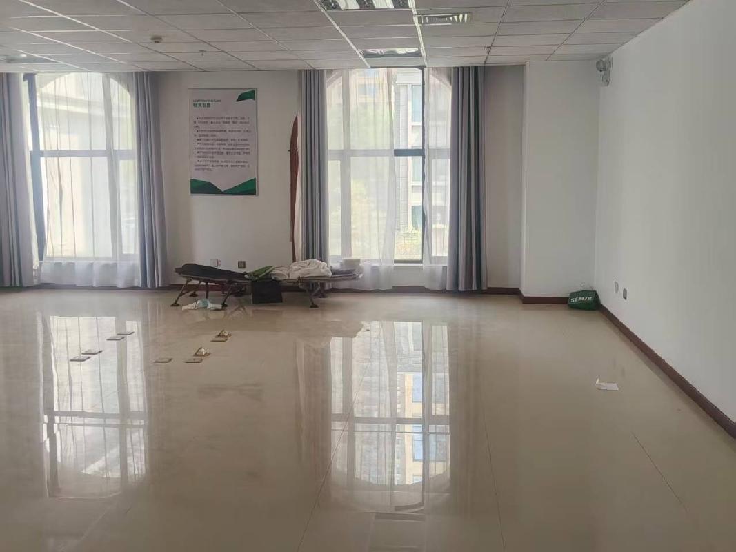 包头市青山区钢铁大街7号正翔国际广场B6-101出租项目（出租底价：97200元，租期：180天）（内蒙古新工创业发展集团有限责任公司）(国资监测编号GR2026NM1003538)