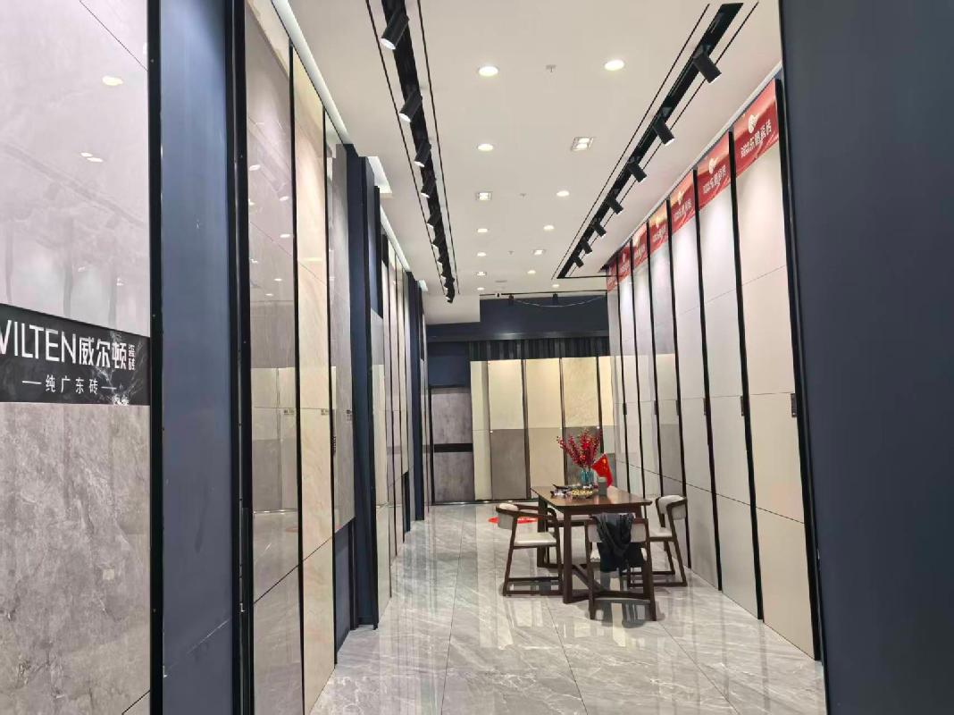东河区巴彦塔拉东大街12号内蒙古佳美建材城2号综合楼-104、-105出租