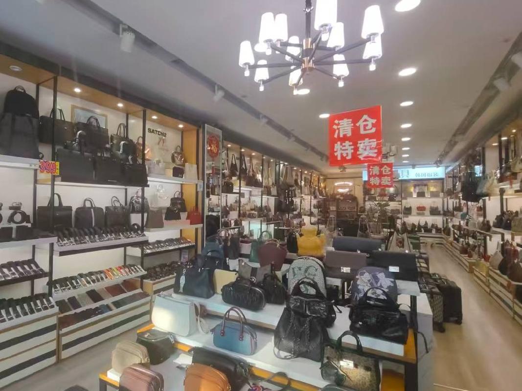 奎屯锦安资产运营管理有限公司位于团结西街12幢8号114.52㎡商铺对外招租(租期1年)