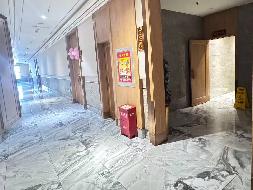 奎屯锦安资产运营管理有限公司位于团结西街12幢15号800.38㎡商铺对外招租(租期1年)