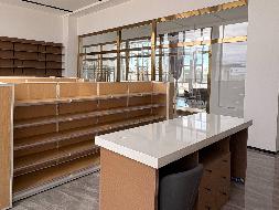 乌拉特中旗甘其毛都口岸互贸区办公楼一楼东侧北端1号店面公开招租(年租金底价19131.00（含税），租期3年)(国资监测编号GR2026NM1003634)