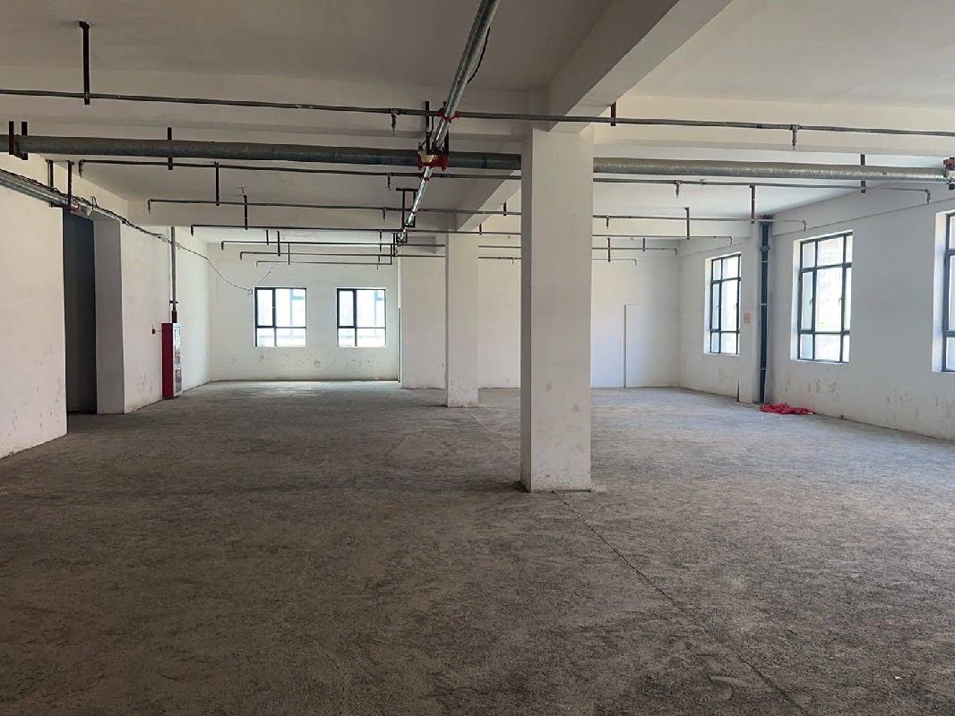 [乌鲁木齐市]乌鲁木齐城市建设投资（集团）有限公司租赁位于乌鲁木齐市沙依巴克区西虹西路371号SOHO新公寓2层商业房产（822.6㎡）