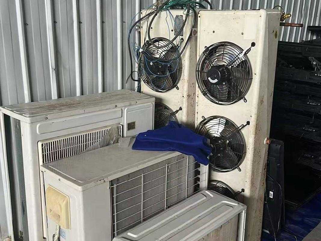 [乌鲁木齐市]新疆和源通正商业运营管理有限公司转让所属一批酒店资产（资产包三14项）