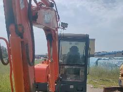 一台斗山65挖机转让（内蒙古生生再生资源科技有限公司）