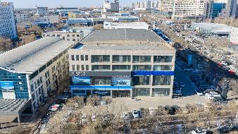 东胜区铜川镇铜川三路南铎瑞路虎旗舰店1号楼101、102商业房产公开转让市场询价
