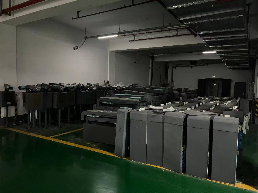 厦门一路到期报废道闸设备物资转让公告