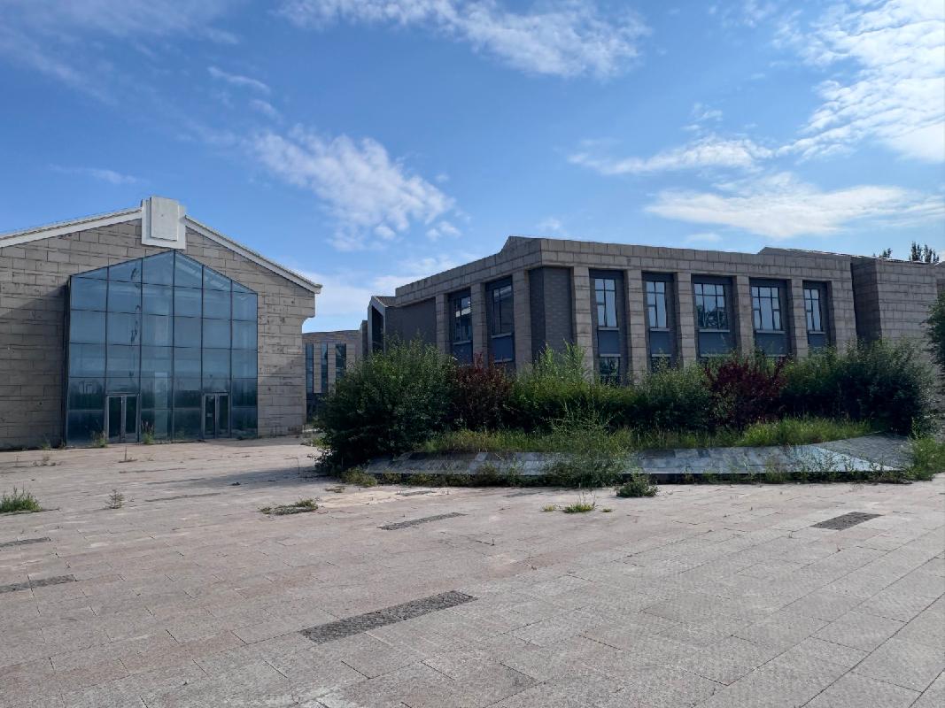 呼和浩特经济技术开发区沙尔沁工业园区广青路邻里中心19套房屋分别出租