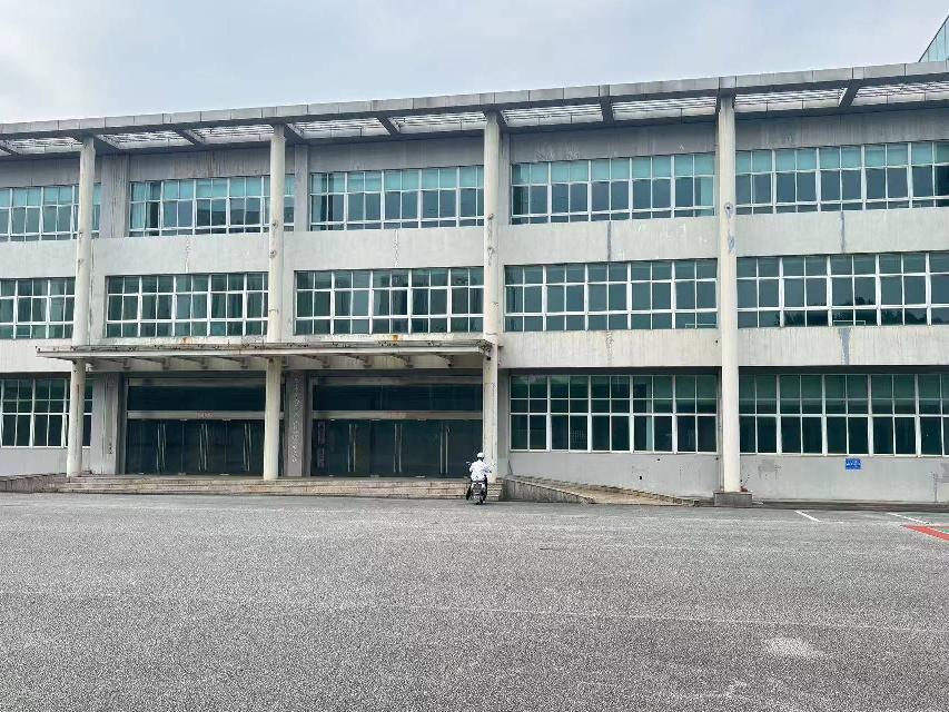 综保区西侧办公楼（共3层）招租公告