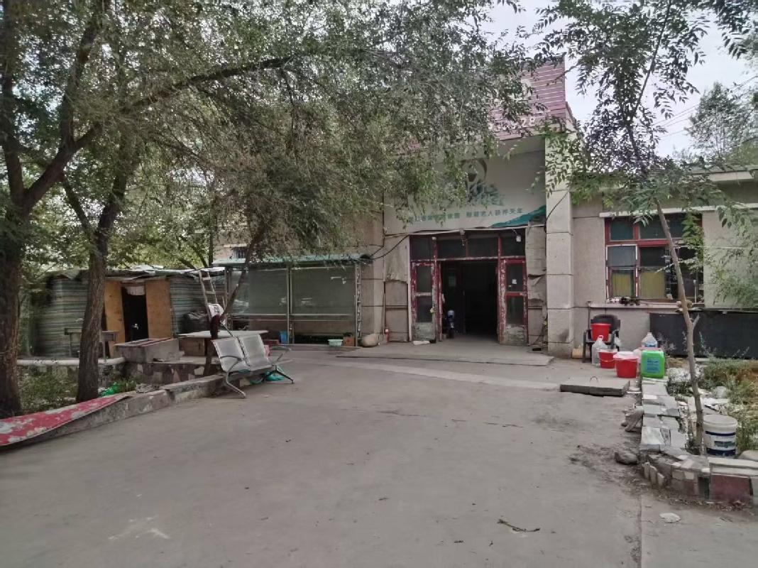 奎屯市火车站社区卫生服务中心位于奎屯市站前路27号石河子卫生室（1380.00m²）对外招租租期1年