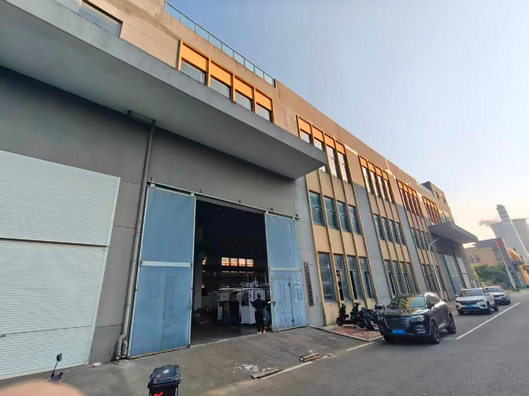 [安庆市]安庆市迎江经济开发区秦潭湖装备制造科技园3#厂房二层出租公告