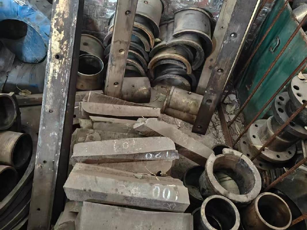 约3吨废旧合金（滑块、导板）转让（内蒙古包钢钢联股份有限公司）（挂牌底价24986元/吨）(国资监测编号GR2026NM1003705)