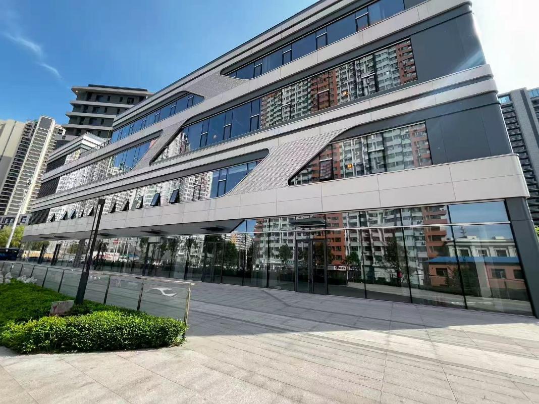 [哈尔滨市]哈尔滨工业大学房产——哈尔滨市南岗区第二巴陵街与文景二道街交口工大嘉园8号楼一层北区四个门市捆绑出租交易公告
