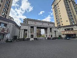 兴安盟乌兰浩特市和平里小区4号楼2单元201室住宅房产转让(国资监测编号GR2026NM1003914)