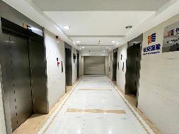 长沙市雨花区芙蓉中路三段569号陆都小区湖南商会大厦22层办公房产及地下负一层、负二层6个地下停车位使用权(国资监测编号GR2026HN1002970)