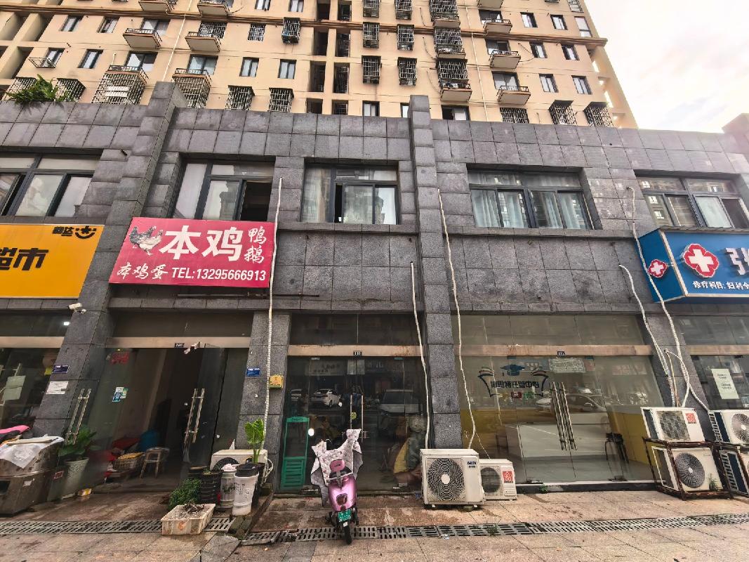 池州市贵池区昭明学苑小区24号楼110、110复式商业房产出租（第二次）公告