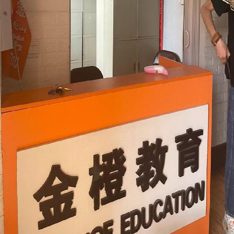 包头市昆都仑区友谊18号街坊42栋西二楼房产退管科招租（年租金底价：131826元/年，租期：5年）（内蒙古铁花文化产业投资有限责任公司）(国资监测编号GR2026NM1003938)