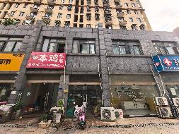 池州市贵池区昭明学苑小区24号楼110、110复式商业房产出租（第二次）公告