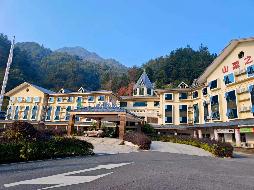 宜章县莽山大酒店（含职工宿舍）整体出租(国资监测编号GR2026HN2002989)