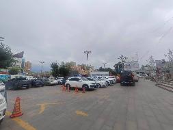 新源县明寰新能源科技有限公司位于新源县恰普河路电影院地面停车场约1200㎡场地对外招租，租期三年