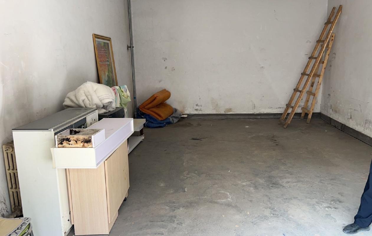 [伊犁哈萨克自治州]奎屯市国有资产投资集团有限责任公司位于迎宾园小区50栋一单元（车库）51㎡对外招租（租期3年）