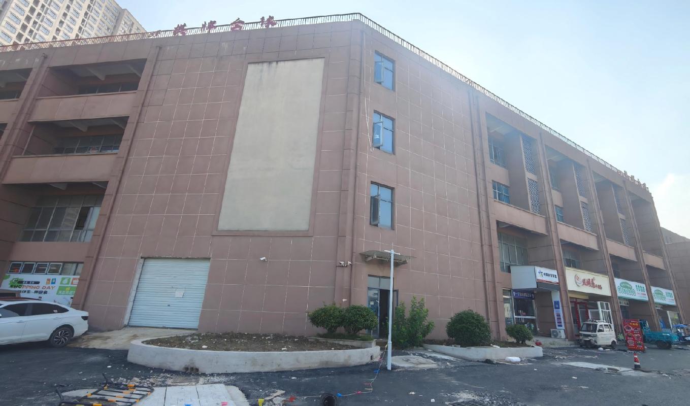 芜湖市弋江区宜瑞府（原清风湾）32#楼211室商业用房出租公告(国资监测编号GR2026AH2002263)