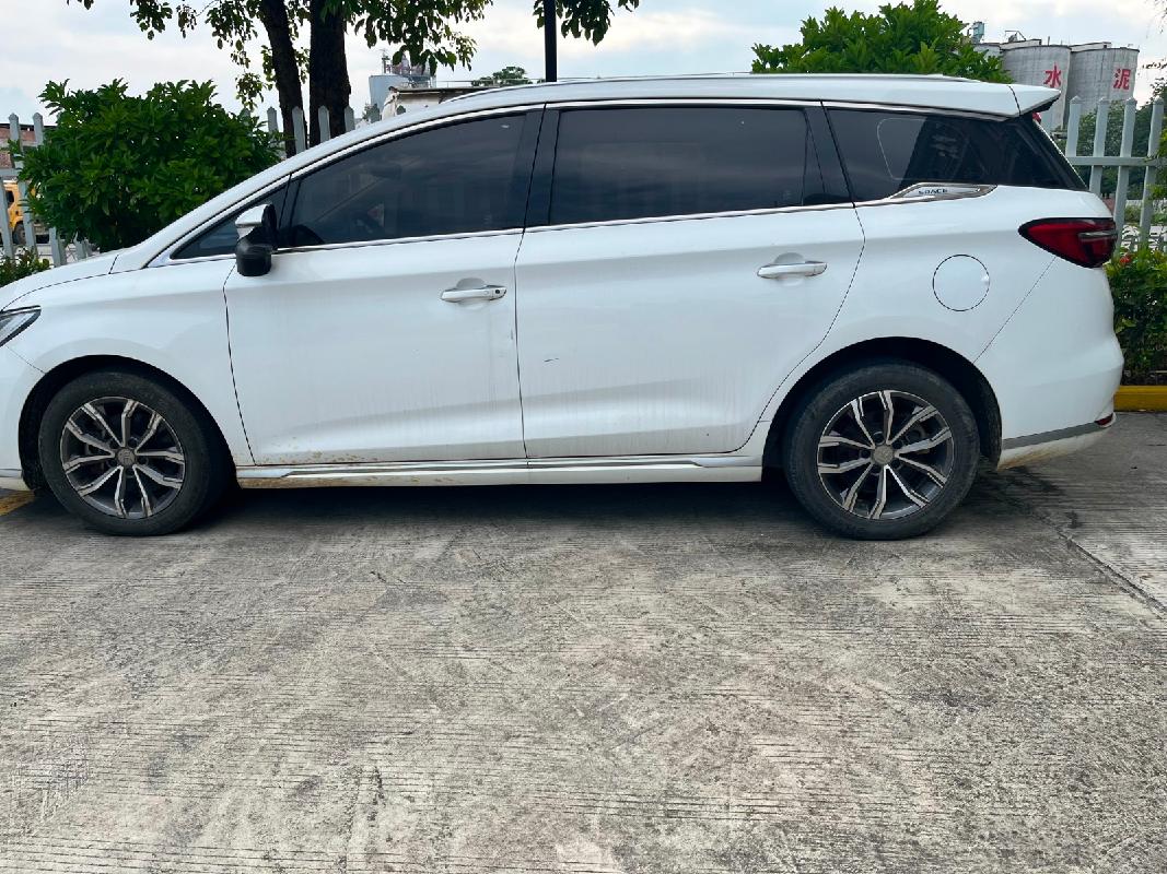 比亚迪牌BYD6470MT6C小型普通客车（桂AY1G71）转让公告(国资监测编号GR2026AH2002253)