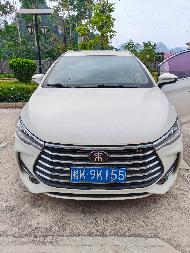 1辆比亚迪牌BYD6470MT2和2辆宝骏牌LZW6480CKY小型普通客车转让公告