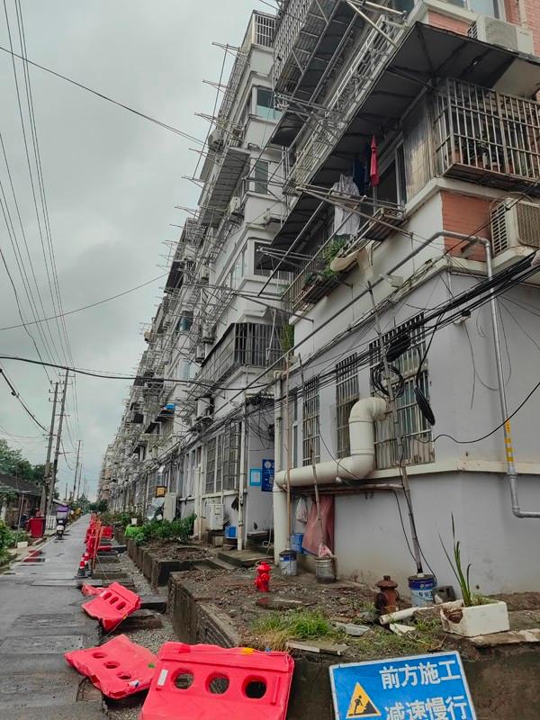 繁昌经济开发区九莲塘安置小区、横山南后街小区等共73套房产整体转让公告(国资监测编号GR2026AH2002279)